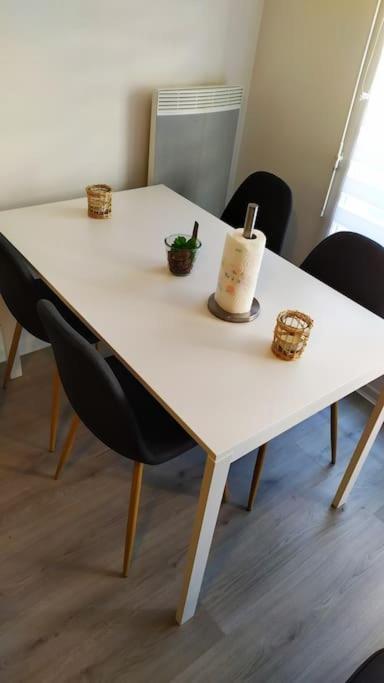 T2 De 42M² A Proximite De La Gare A 30Min De Paris Lejlighed Mantes-la-Jolie Eksteriør billede